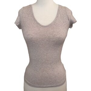 H&M nude colored v-neck scoop neck short sleeve shirt in women's size XS